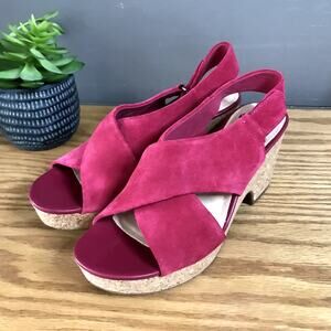 NEW Clarks Maritsa Lara Sandal Heel Pink Fuschia Suede Womens Size 10